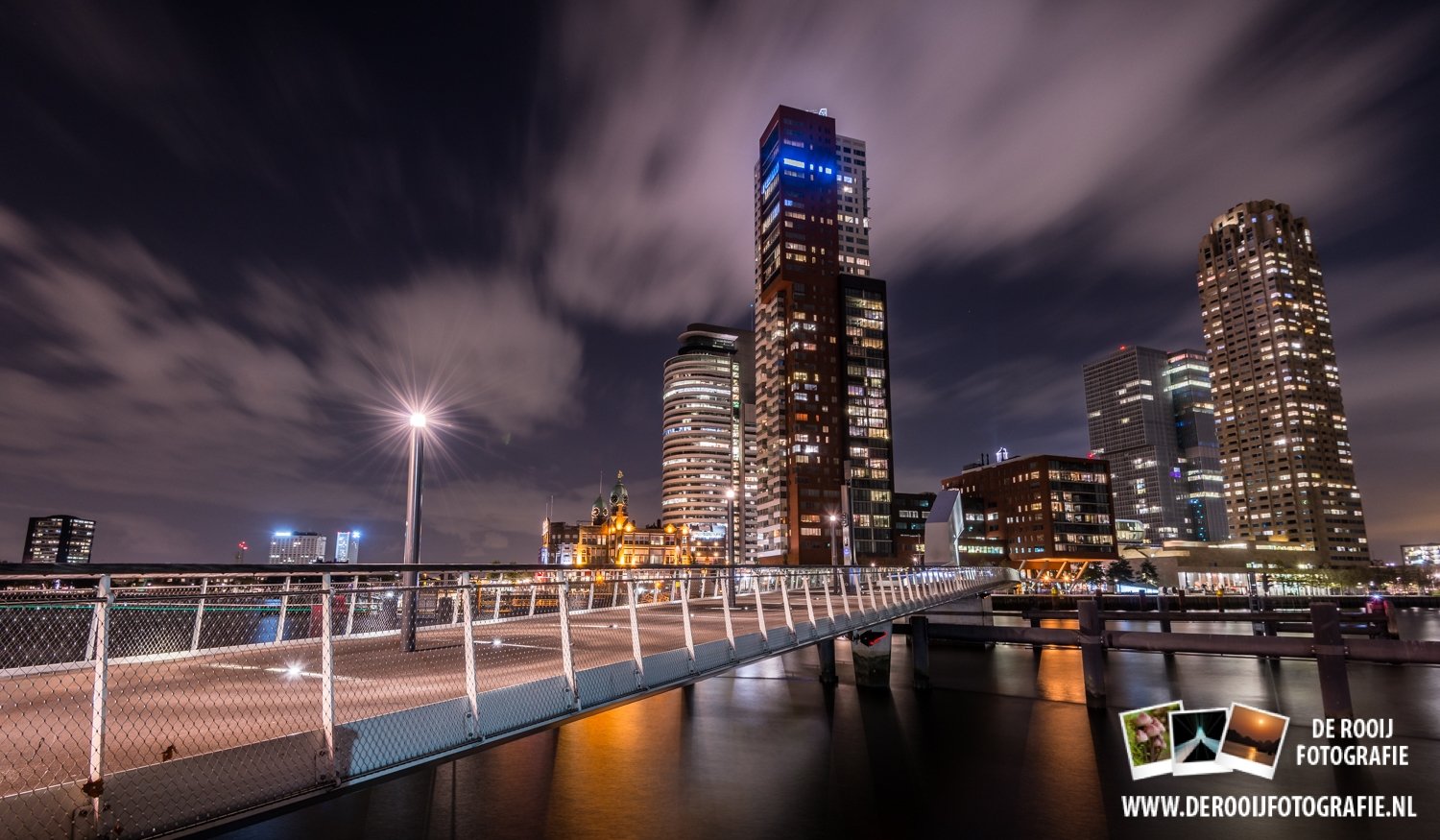 Skyline van Rotterdam vanaf Katendrecht - Kop van Zuid