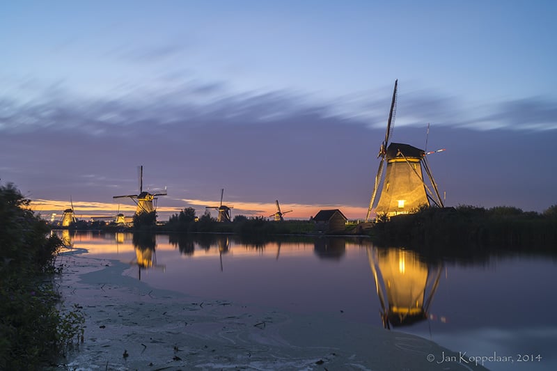 Molens in Kinderdijk verlicht - September 2016