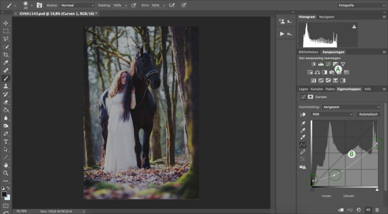 Curven om zo de foto donkerder te maken