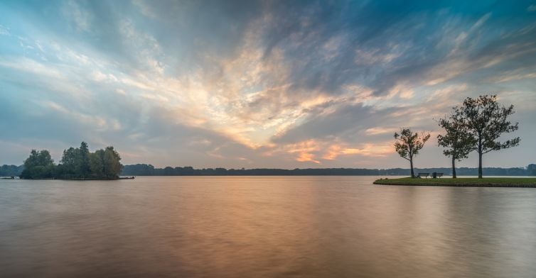 Foto zonsopkomst Kralilngse Plas Rotterdam