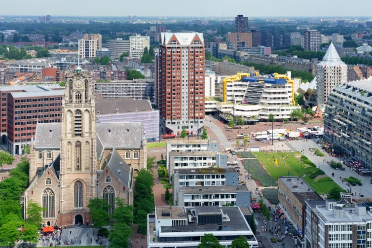 Skyline foto Rotterdam Blaak en Laurenskerk