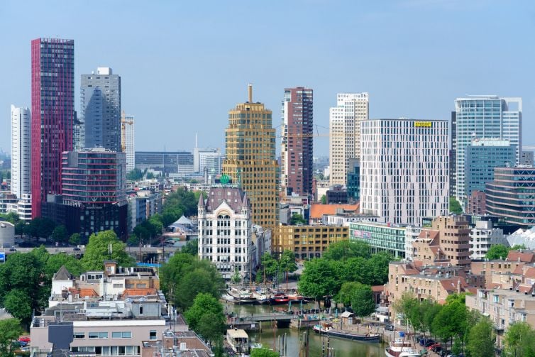 Skyline foto Oude Haven en Wijnhaven in Rotterdam