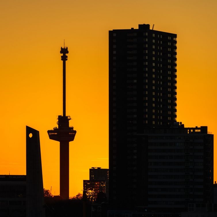 Silhouet foto Euromast