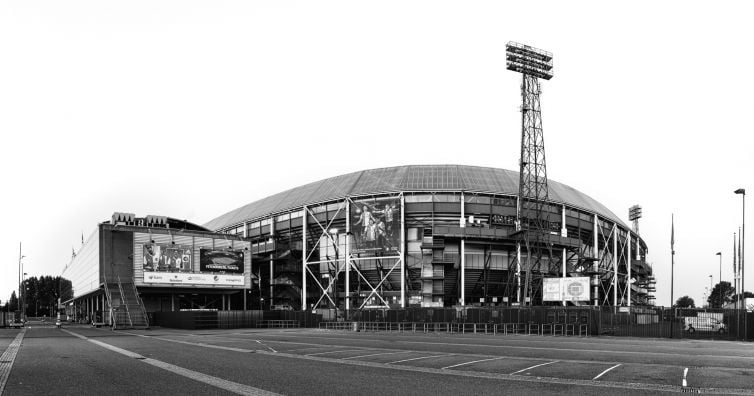 Zwart-wit foto Stadion De Kuip van Feyenoord