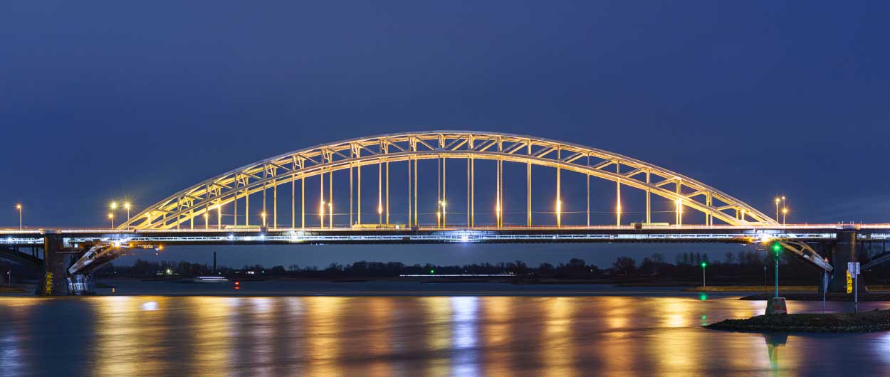 Workshop avondfotografie Nijmegen - Waalbrug fotograferen