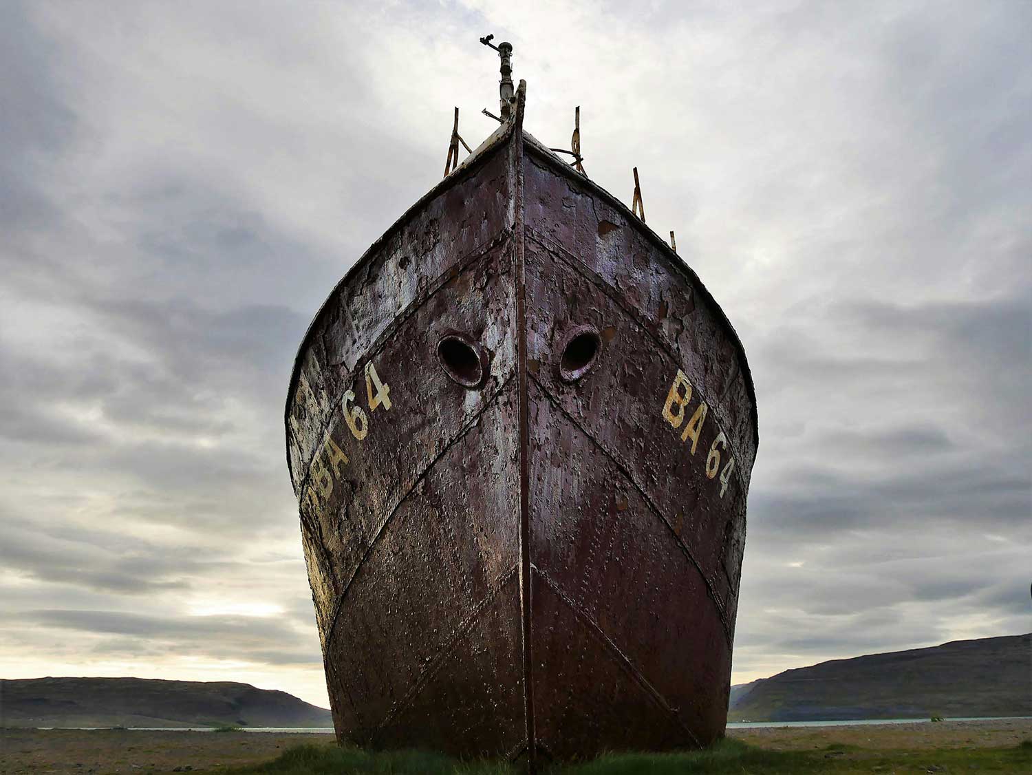 Beste fotografiereizen naar IJsland Het BA64 scheepswrak op IJsland - Fotografiereizen